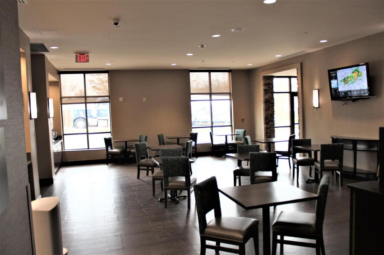 Comfort Suites Huntersville Near Lake Norman Eksteriør billede