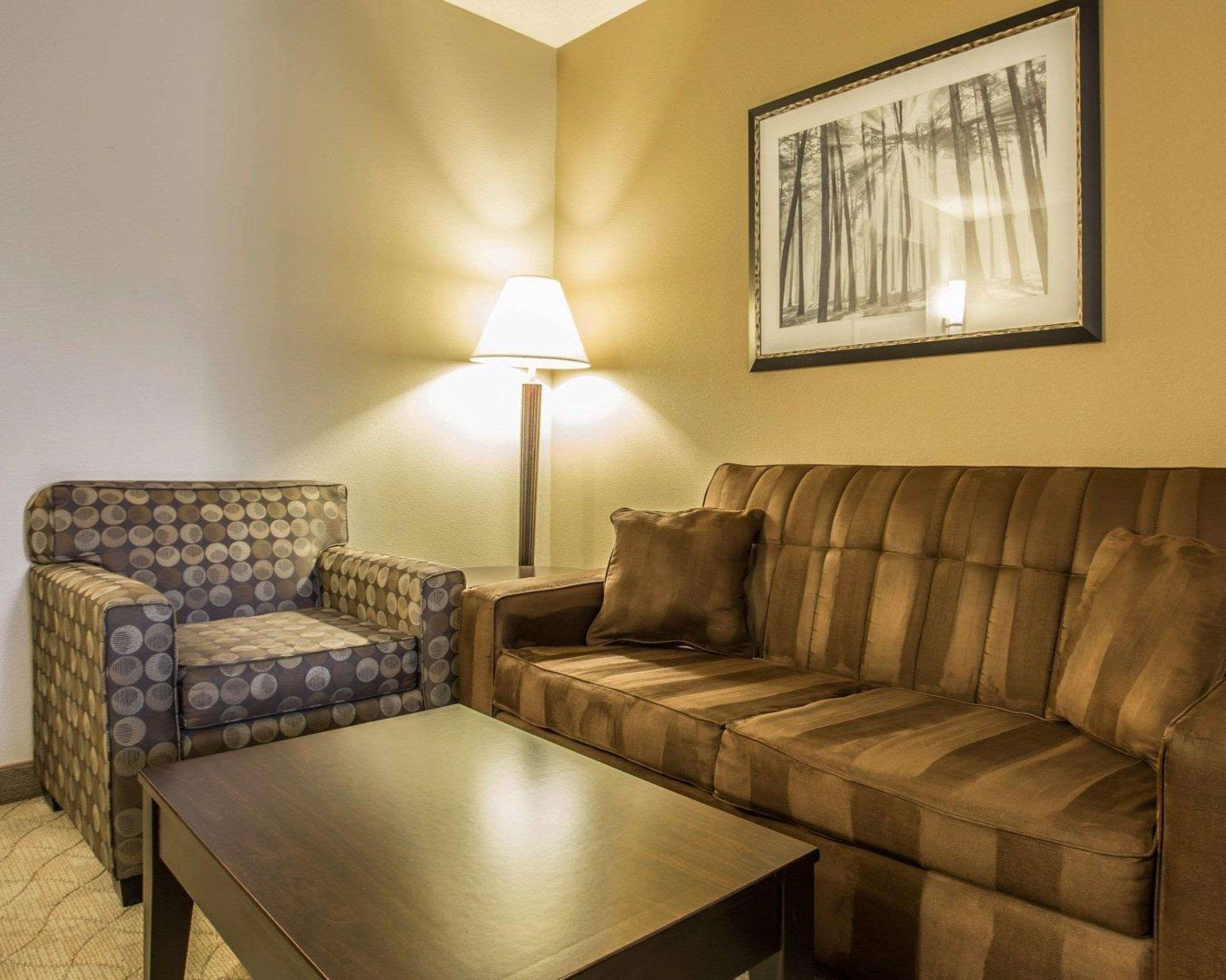 Comfort Suites Huntersville Near Lake Norman Eksteriør billede