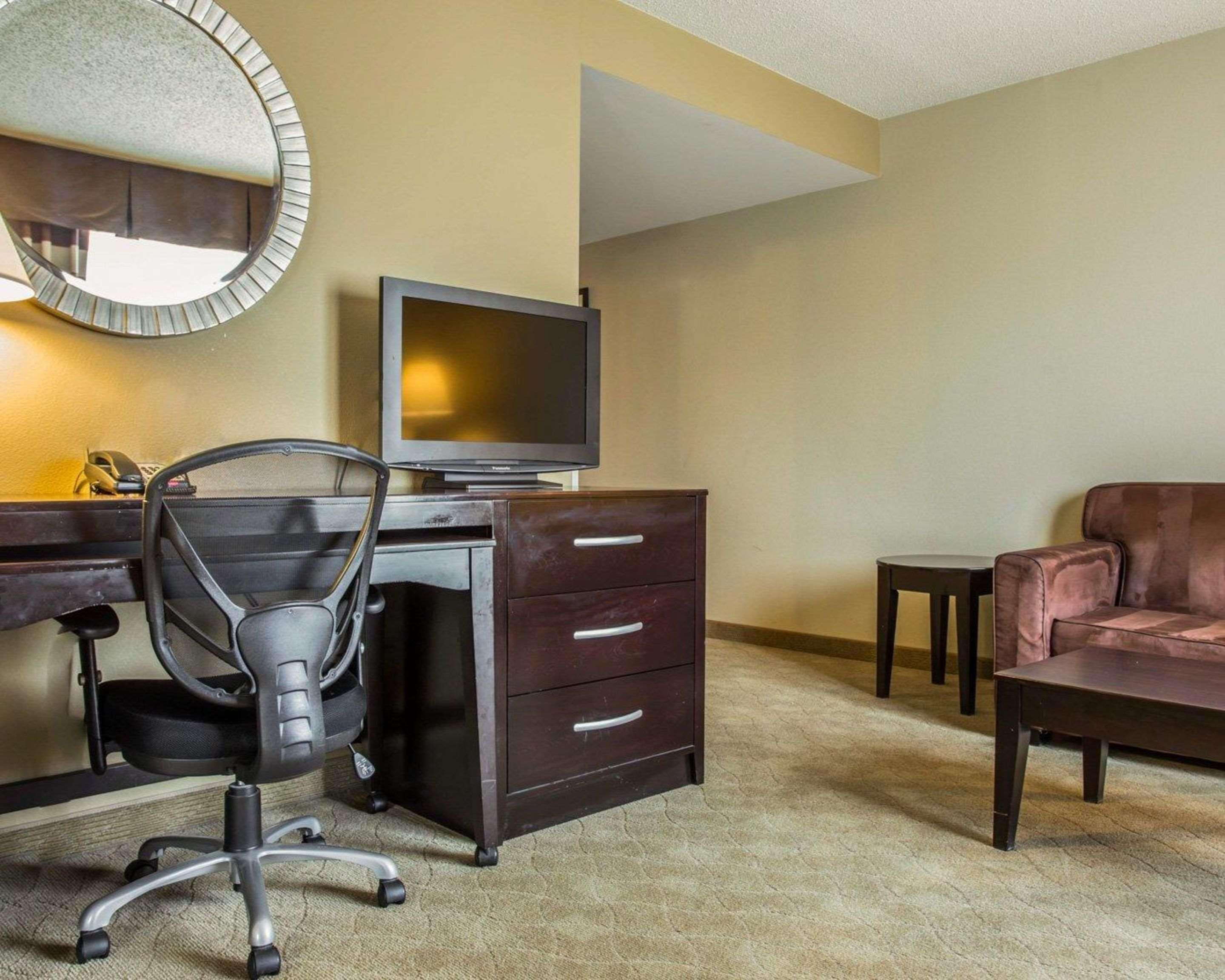 Comfort Suites Huntersville Near Lake Norman Eksteriør billede